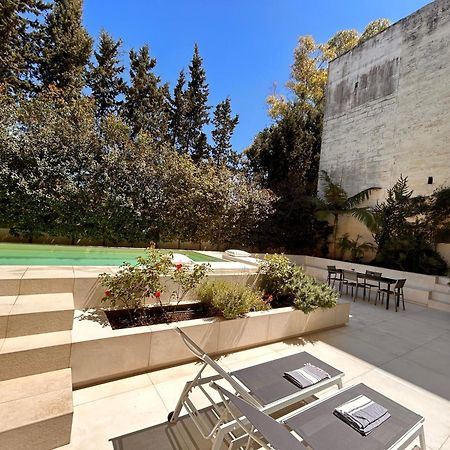 Carlo V - Con Piscina E Giardino Privati Daire Lecce Dış mekan fotoğraf