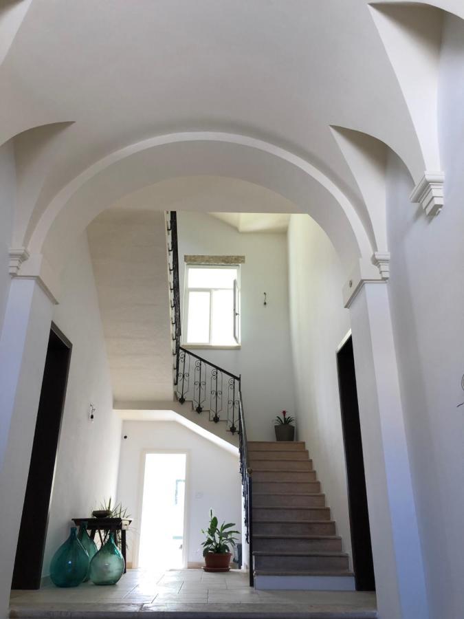 Carlo V - Con Piscina E Giardino Privati Daire Lecce Dış mekan fotoğraf