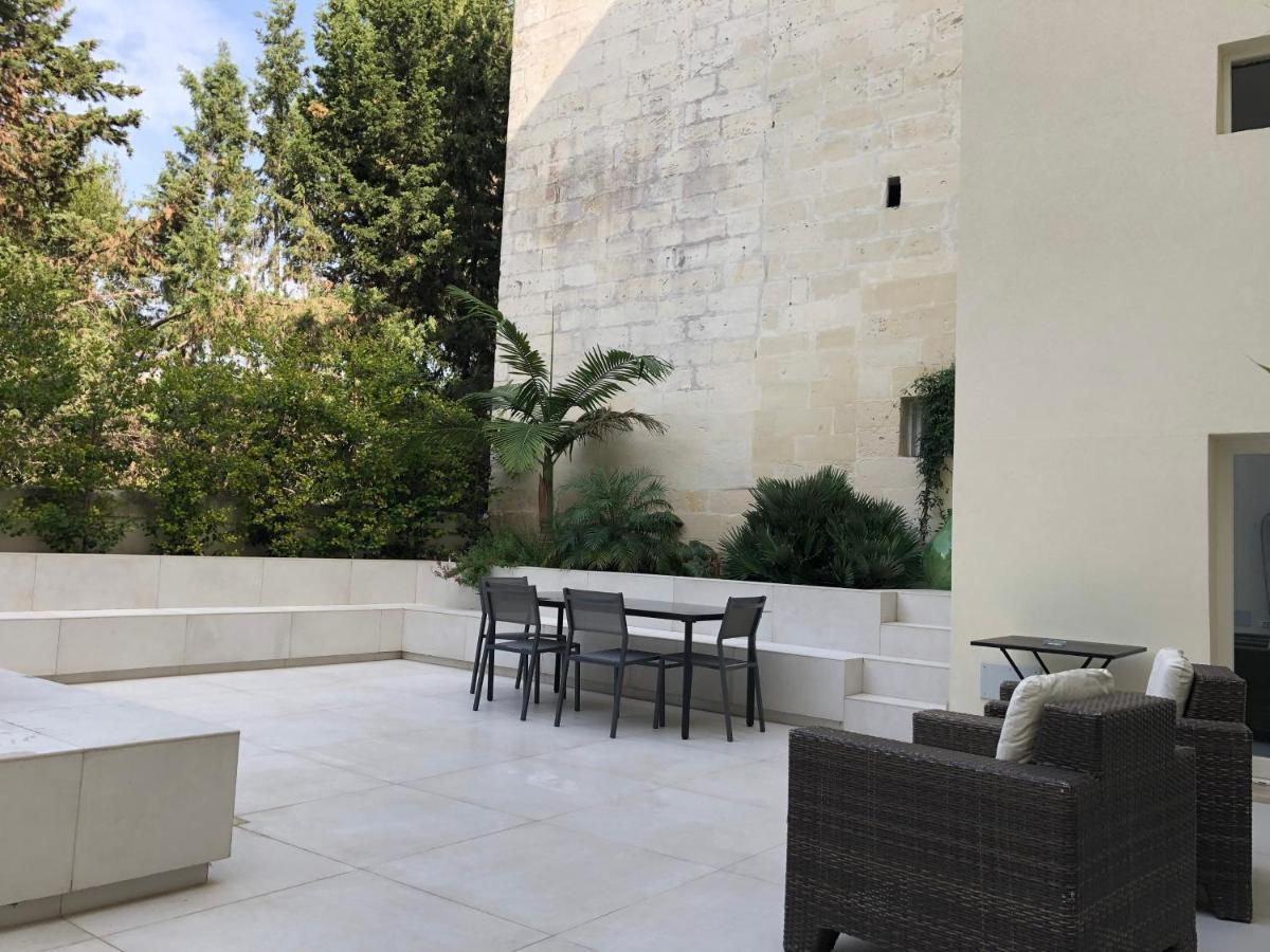 Carlo V - Con Piscina E Giardino Privati Daire Lecce Dış mekan fotoğraf