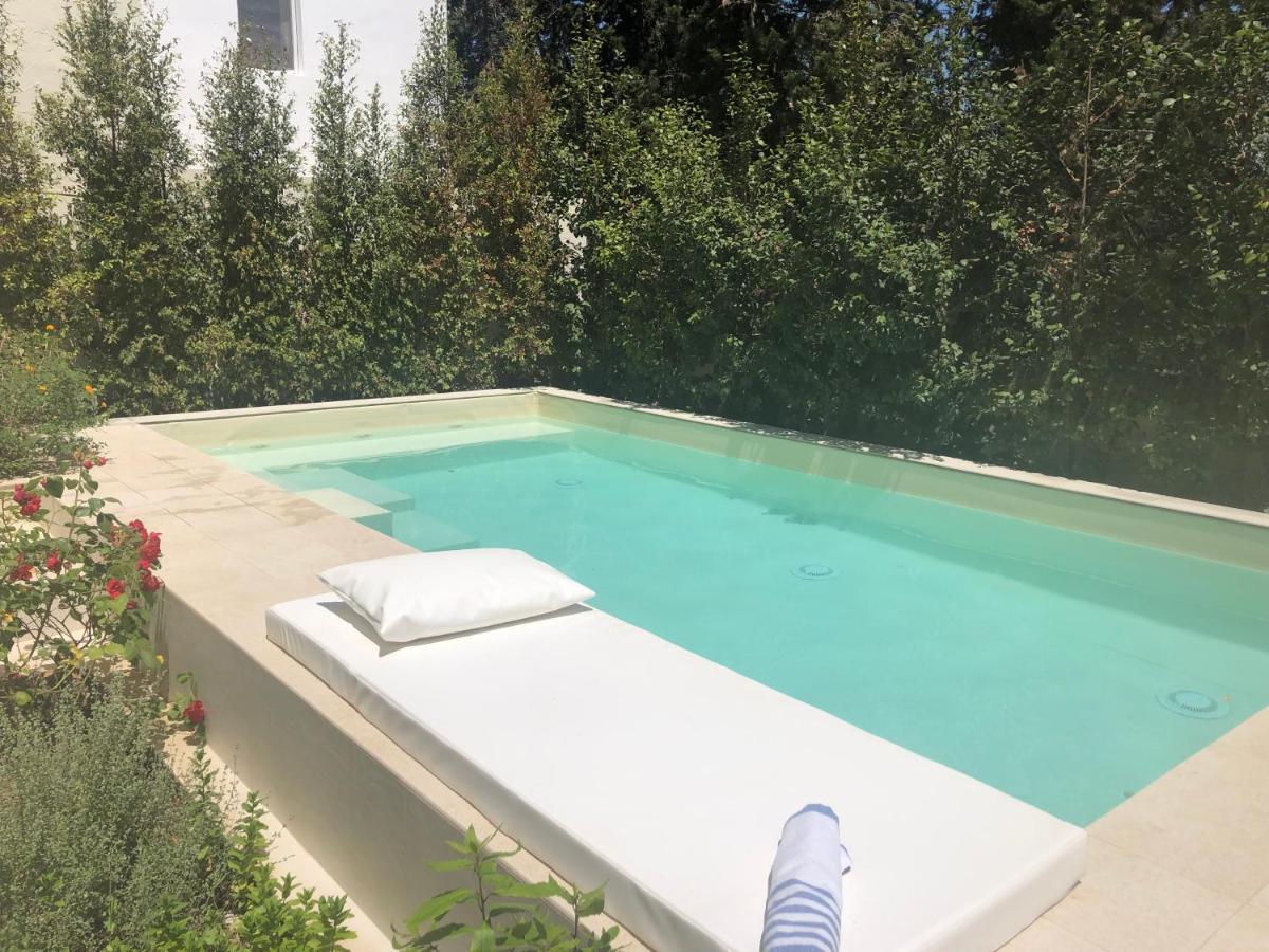 Carlo V - Con Piscina E Giardino Privati Daire Lecce Dış mekan fotoğraf